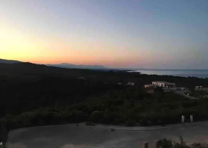 Magnifique Vue Et Montagne A Corse * Sari-Solenzara
